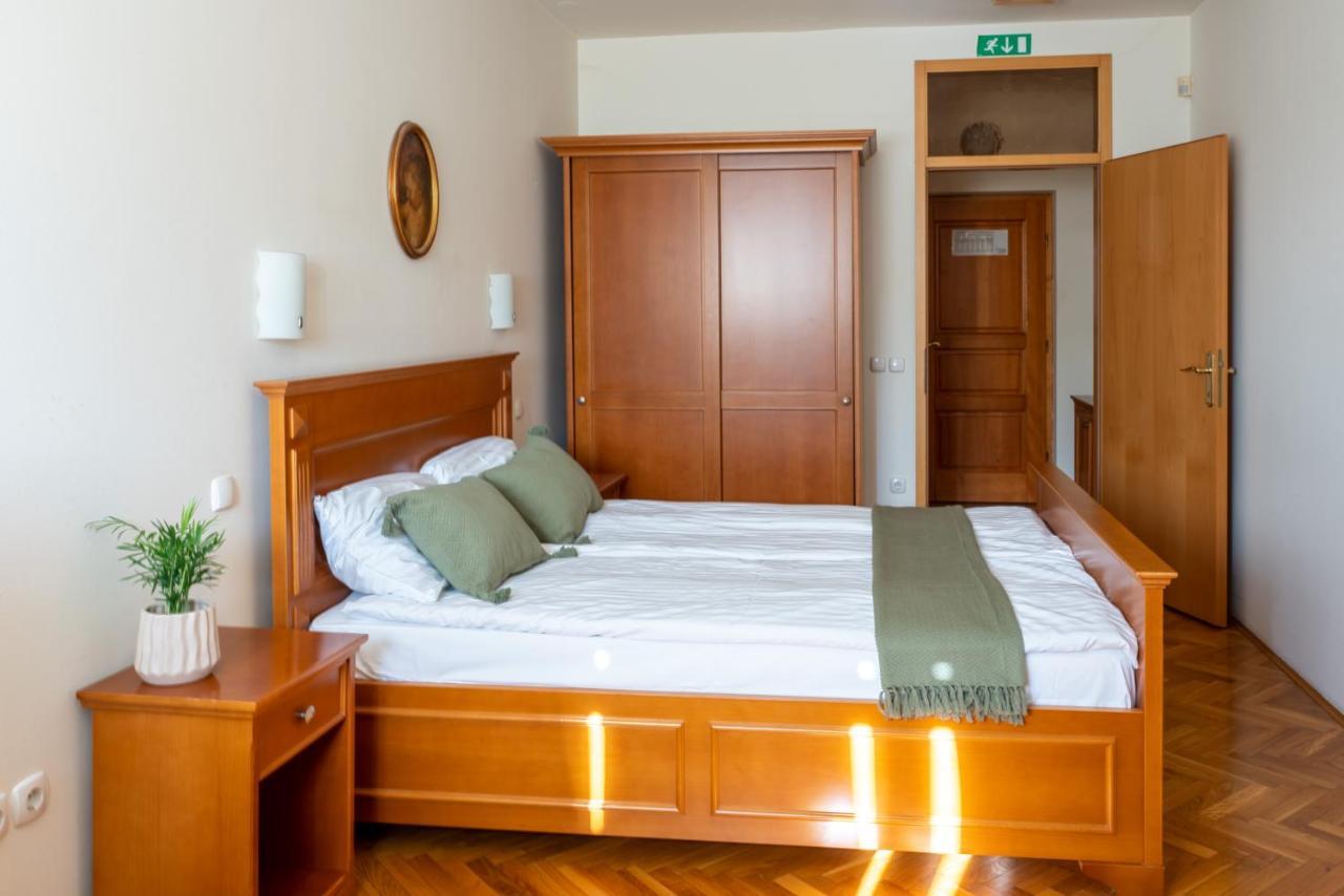 Lagoja B&B Trzin Eksteriør bilde