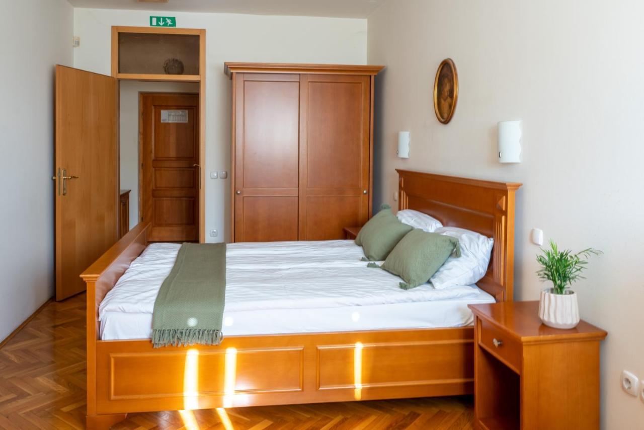 Lagoja B&B Trzin Eksteriør bilde